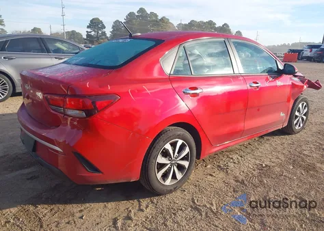 2022 Kia Rio S z USA, uszkodzony, nr VIN 3KPA24AD1NE488588
